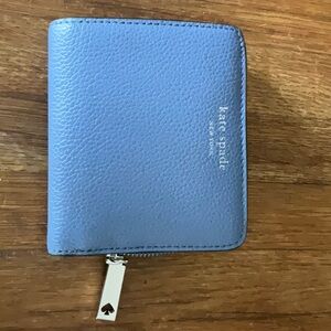 Kate Spade Eva Small L-Zip Bifold Wallet in Blueberry